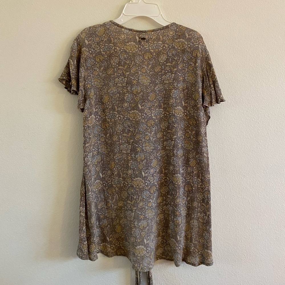 O’Neill Wrap Top - Picture 4 of 5